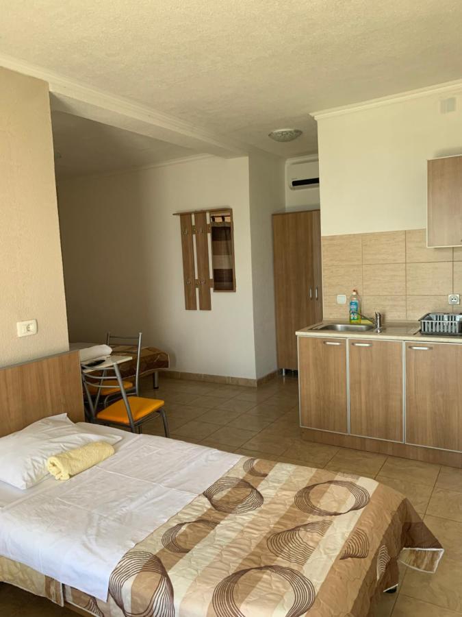 סטאר דויירן Sunrise Apartments And Studios מראה חיצוני תמונה