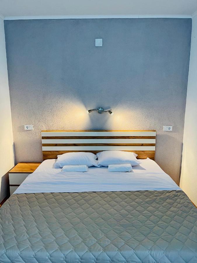 סטאר דויירן Sunrise Apartments And Studios מראה חיצוני תמונה