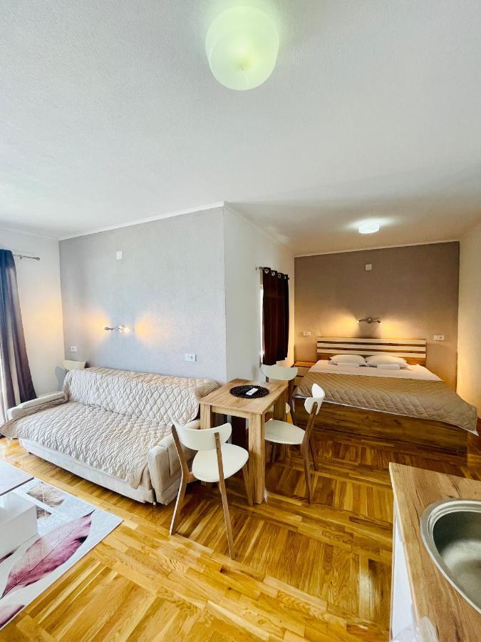 סטאר דויירן Sunrise Apartments And Studios מראה חיצוני תמונה