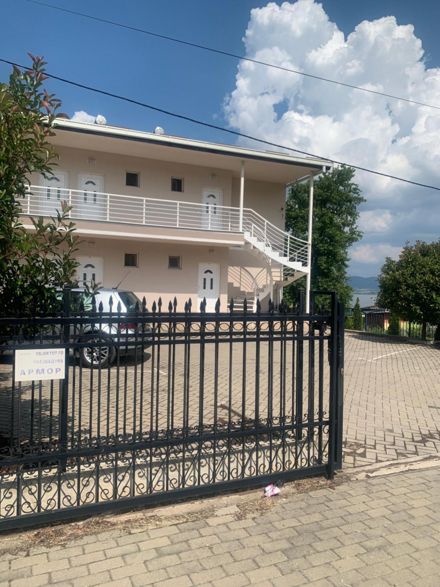 סטאר דויירן Sunrise Apartments And Studios מראה חיצוני תמונה