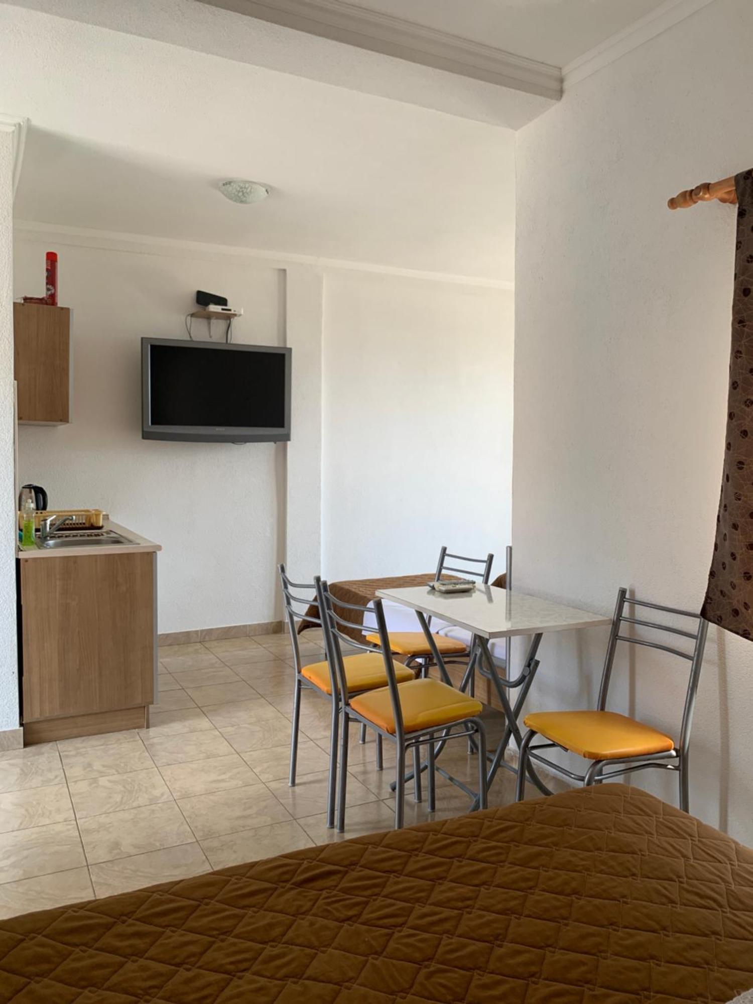 סטאר דויירן Sunrise Apartments And Studios מראה חיצוני תמונה