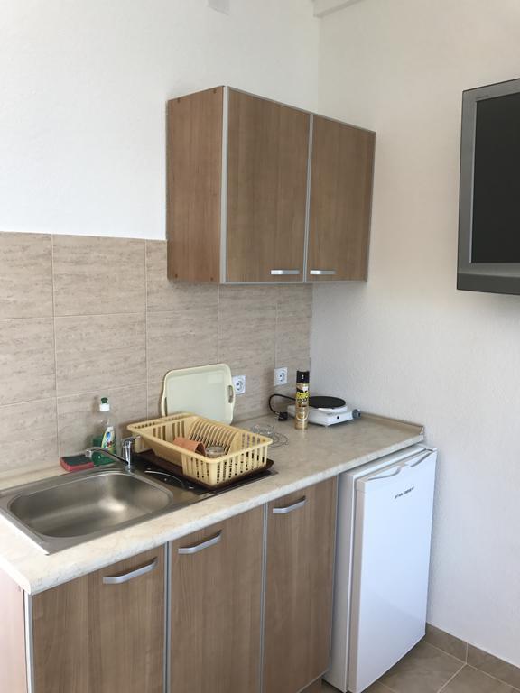 סטאר דויירן Sunrise Apartments And Studios מראה חיצוני תמונה